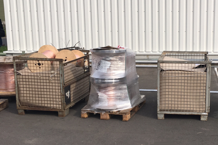 Oberleitungsmaterial wie Kabel und Zubehör. © DTH Service GmbH - Maintal Oberleitungsmaterial wie Kabel und Zubehör