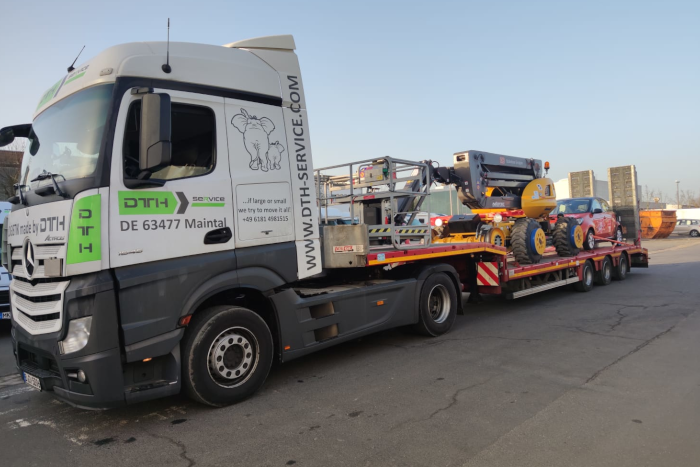 Der Neotec Skyrailer für den Bahnbau. © DTH Service GmbH - Maintal Der Neotec Skyrailer für den Bahnbau. © DTH Service GmbH - Maintal