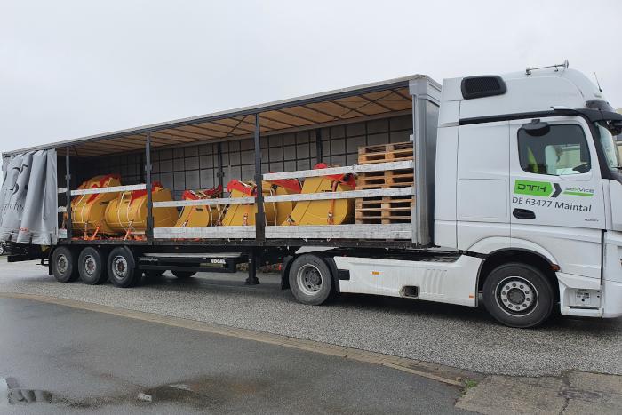 Komplettladung Baggerschaufeln © DTH Service GmbH - Maintal Komplettladung Baggerschaufeln © DTH Service GmbH - Maintal