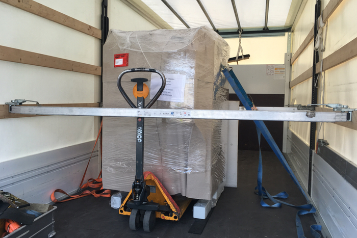 Transport eines Transformators © DTH Service GmbH - Maintal Transport eines Transformators © DTH Service GmbH - Maintal